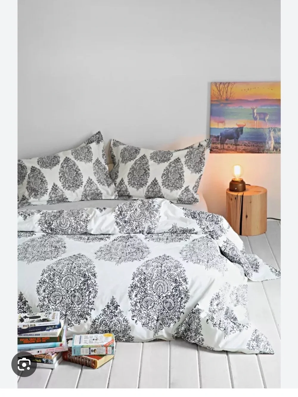 Urban Outfitters/ plum & bow duvet + shams